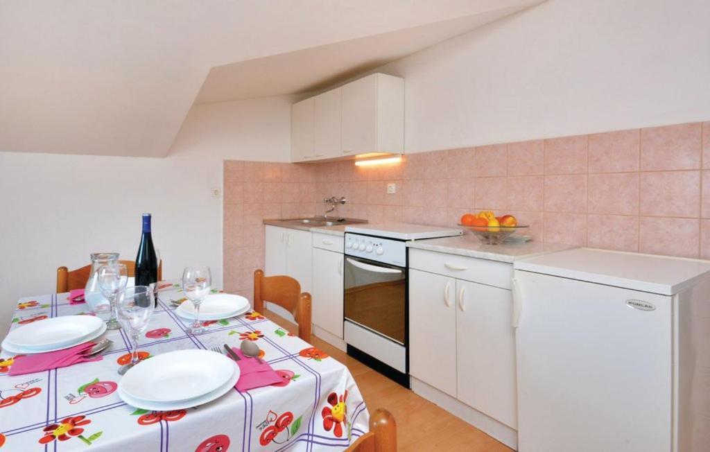 Apartman Tudor 스타리 그라드 외부 사진