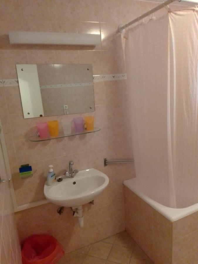 Apartman Tudor 스타리 그라드 외부 사진